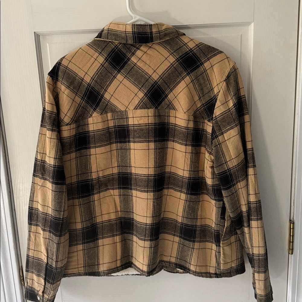 Lucky Plaid Tan and Black Sherpa Lined Women's Jacket - Picture 3 of 5